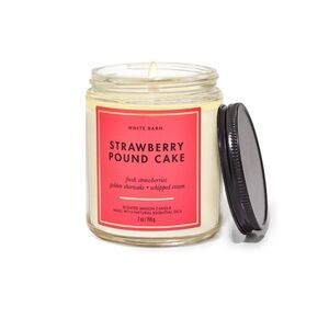 Bath & Body Works Strawberry Pound Cake Candle